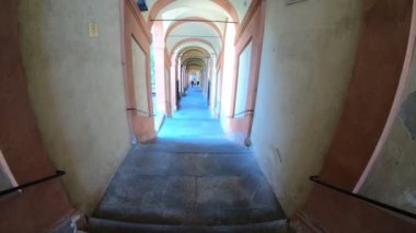 San Luca Sanctuary merdiven