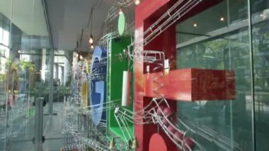 Singapur Google etkileşimli işareti