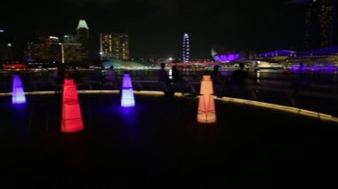 Singapur lazer gösterisi