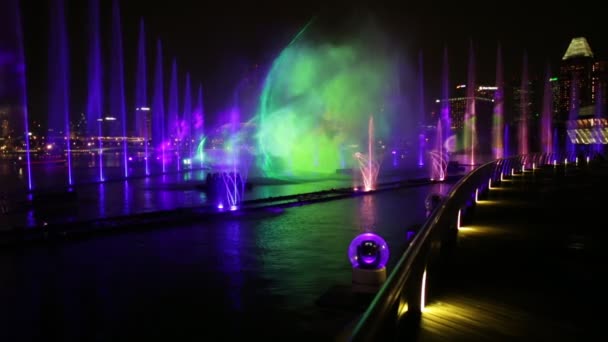 Singapur fontány noc — Stock video