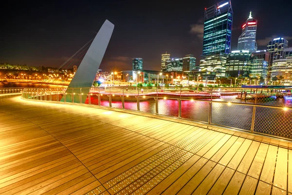 Elizabeth Quay Bridge loopbrug — Stockfoto