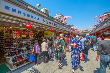 Nakamise-dori Asakusa içinde