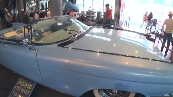 Elvis Presley Cadillac Eldorado — Stockvideo