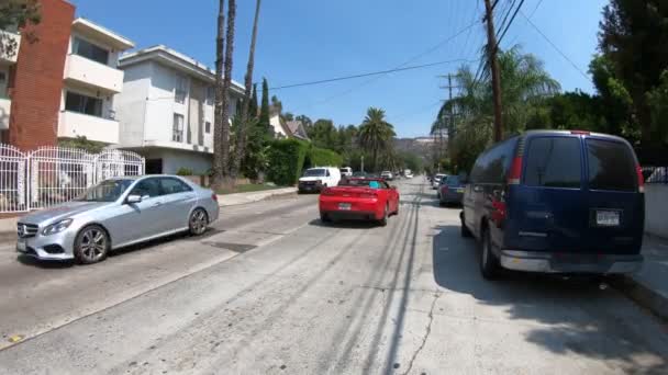 Chevrolet Camaro em Hollywood — Vídeo de Stock
