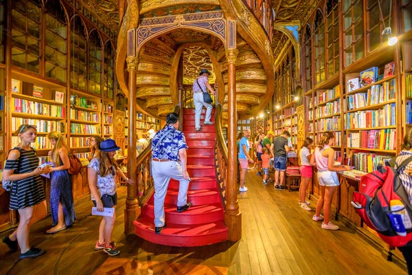 Biblioteca Lello en Oporto — Foto de Stock