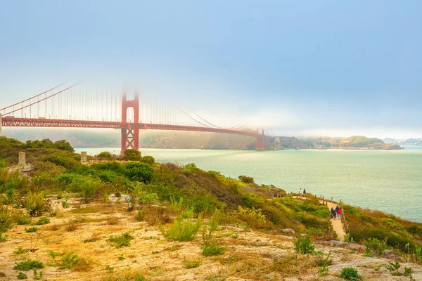 Zuidelijke oever van de Golden Gate Bridge — Stockfoto