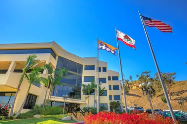 Malibu Üniversitesi yön Binası