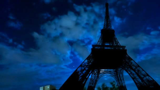 Tempo Lapse Luna Piena Splendente Tour Eiffel Retroilluminato Notte Parigi — Video Stock