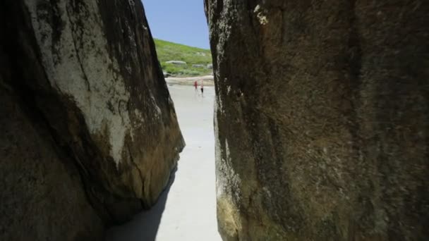 威廉湾隐藏的海滩 — 图库视频影像
