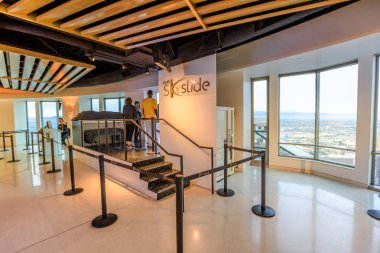 Skyslide, Skyspace La