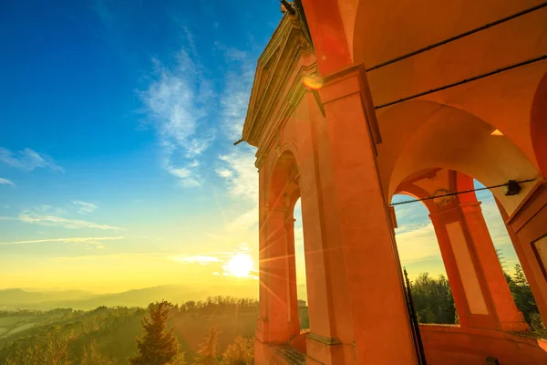 Bogen van Madonna di San Luca zonsondergang — Stockfoto