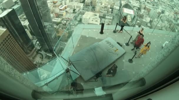 Los Angeles Skyslide — Stockvideo