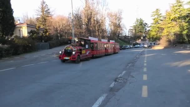 Zug zum Sanktuarium San Luca — Stockvideo