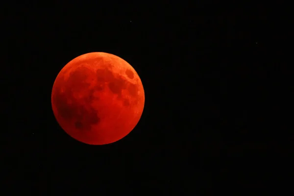 Full röd måne — Stockfoto
