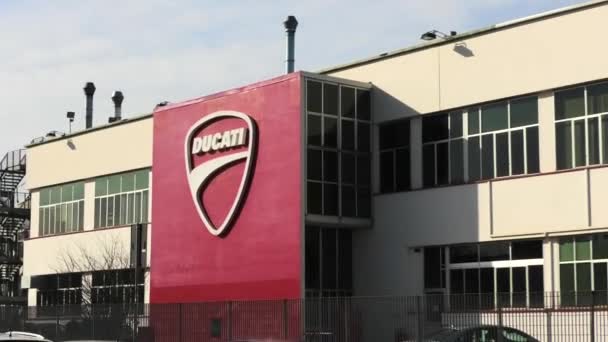 Motocyklowych budynku fabryki Ducati — Wideo stockowe