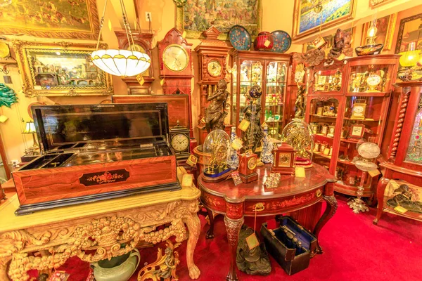 Renaissance Antiques Solvang — Stock Photo, Image