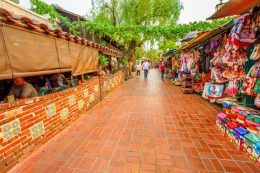 Olvera Street El Pueblo
