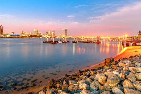 Puesta de sol del horizonte de San Diego — Foto de Stock