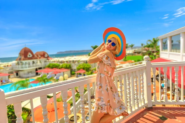 Lifestyle woman in Coronado Island — Stok Foto