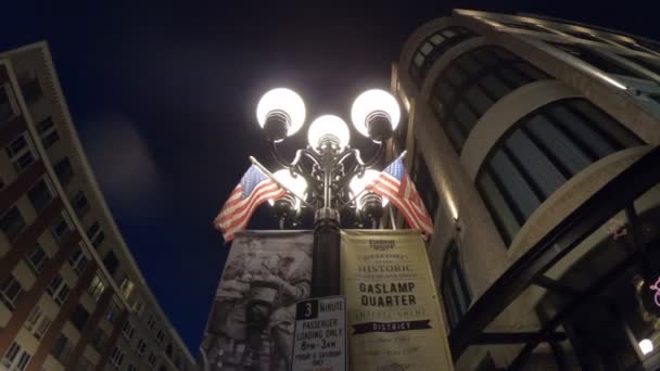 Fener Gaslamp San Diego içinde gece — Stok video