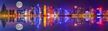 Doha manzarası yansıma gece