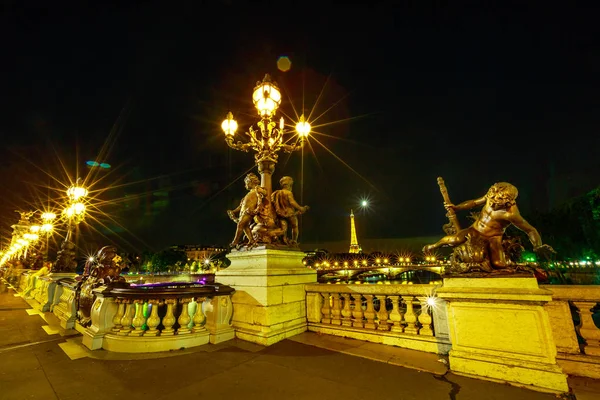 Puente de París Alexandre III — Foto de Stock