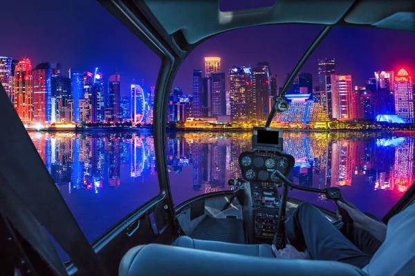 Helicopter on Doha harbor — Stock Photo, Image
