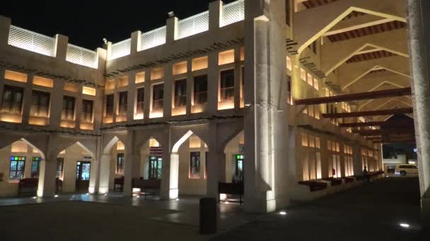 Falcão Souq Doha noite — Vídeo de Stock