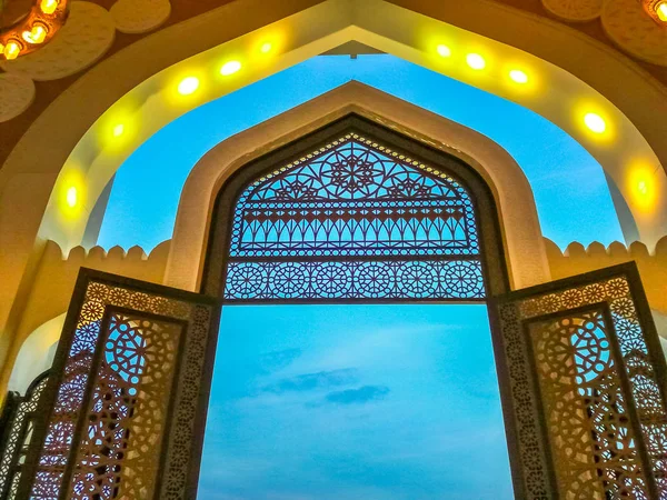 Entrance of Doha Mosque — Stock Photo, Image