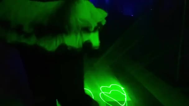 Tanzen in Disco Nachtleben Club — Stockvideo