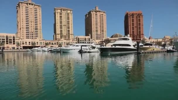 The Pearl-Qatar Doha — Stockvideo