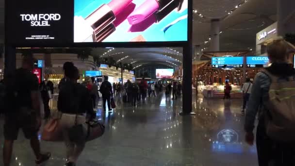 Istanbul Airport shopping mall — Stock Video