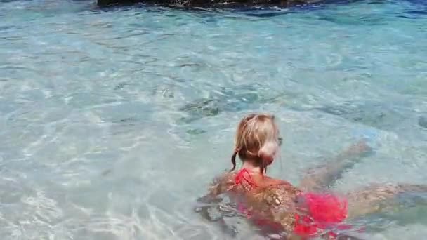 Woman at Anse Marron pool — 비디오