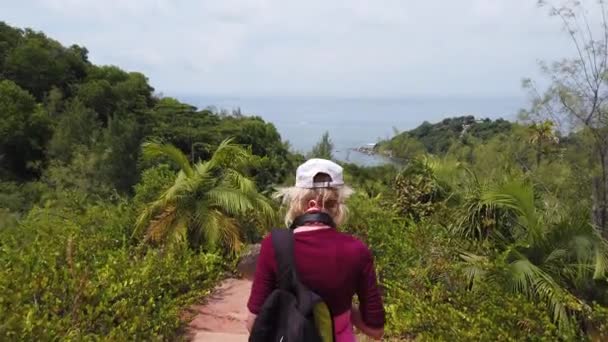 Trekking aéreo Praslin — Vídeos de Stock