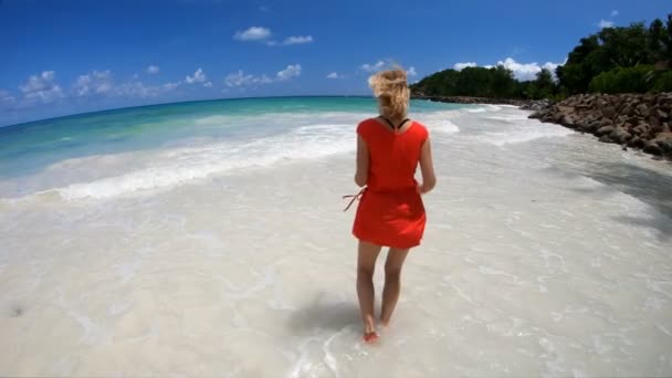 POV running in Seychelles SLOW MOTION — Stock Video