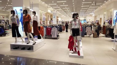 İstanbul Havalimanı moda giyim mağazaları