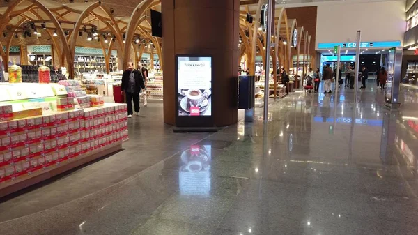 Istanbul Luchthaven Shopping — Stockfoto