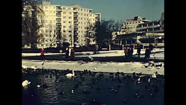 Berlin Greenwich Promenade w 1970 roku — Wideo stockowe