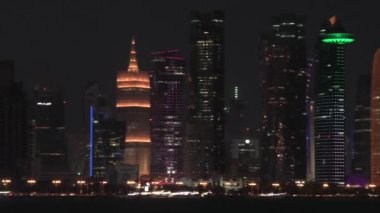 Doha manzarası gece