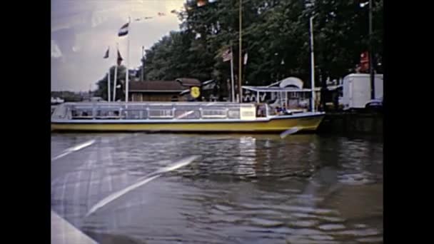 Canal Boat Tour Amsterdam Crociera — Video Stock