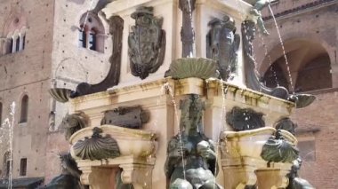 Bologna Neptün alt görünümü