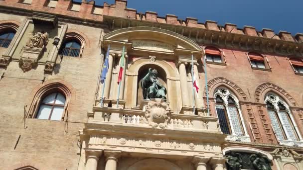 Палац Accursio Болонська — стокове відео