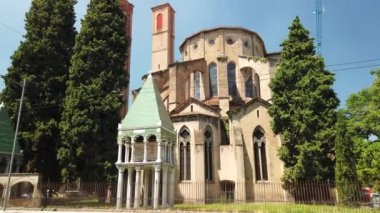 Bologna'daki Aziz Francis Bazilikası