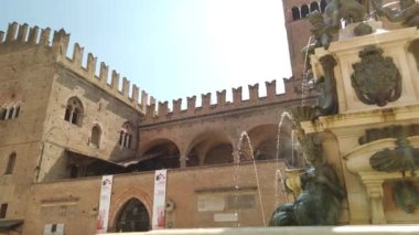 San Petronio ve Neptün