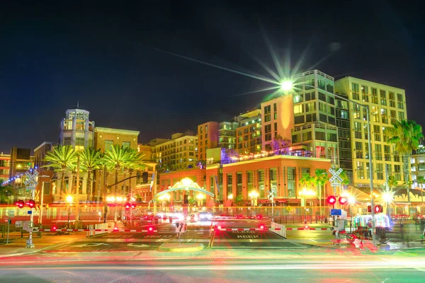 Harbor Drive en San Diego noche — Foto de Stock