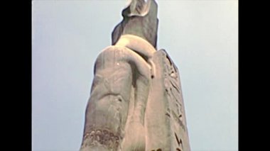 Ramses II arşiv heykeli