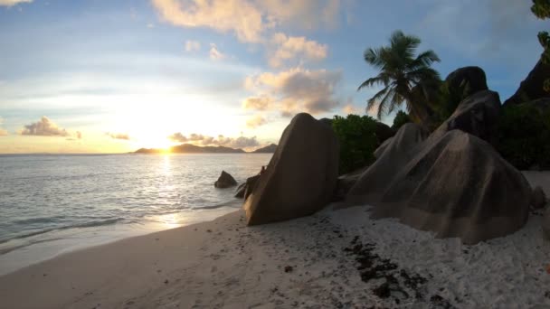 Anse Fonte dArgent tramonto — Video Stock