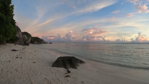 Anse Source dArgent panorama coucher de soleil — Video