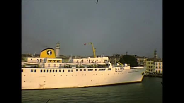 Archivo Venice Giudecca canal — Vídeo de stock