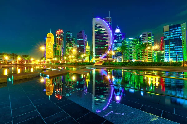 Torens van Doha skyline — Stockfoto